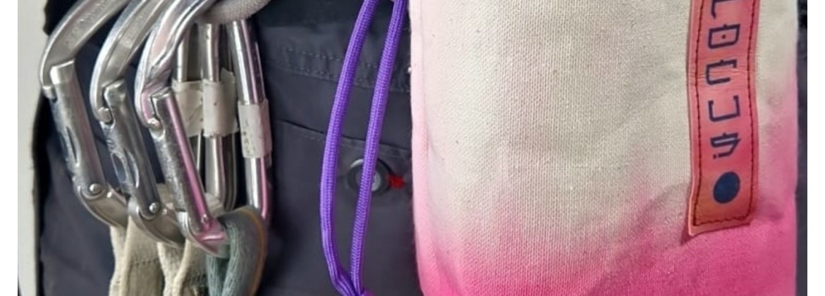 Sacos de Magnésio Resistentes e Amplos para Escalada - Sempre Essenciais